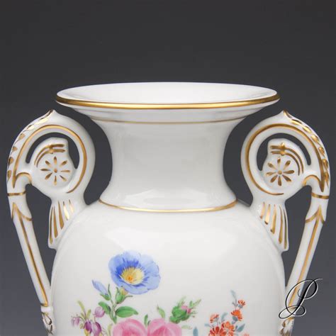 Wundersch Ne Meissner Vase Mit Blumenbukett Porzellan Porcelain