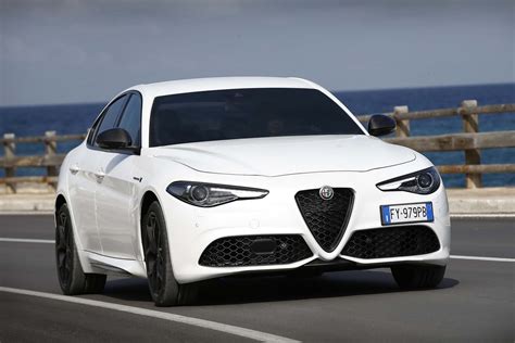 Fotos Alfa Romeo Giulia Sedan 2020