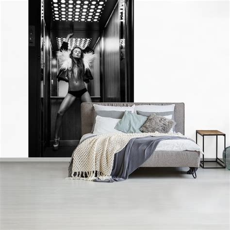 Vrouw Dansen Lift Zwart Wit Lingerie Bol