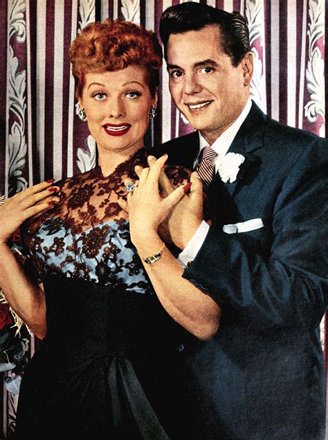 File:Lucille Ball and Desi Arnaz 1955.jpg - Wikimedia Commons