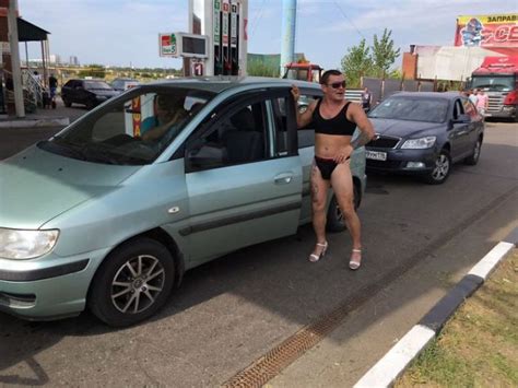 Russian Gas Station Offers Free Fuel To Anyone In A Bikini Then Guys Show Up Dressed Down Too