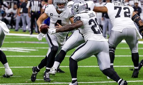 Derek Carr Player Props Odds Tips And Betting Trends For Week 9