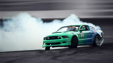 Drifting Car Smoke Wallpapers - Wallpaper Cave