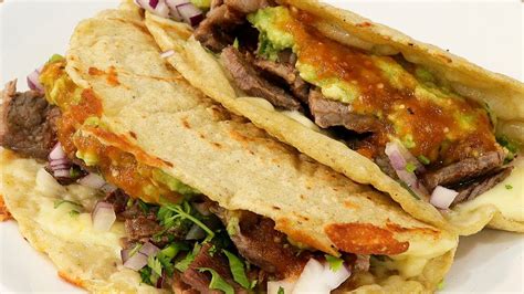 Quesadillas De Bistec Con Guacamole Youtube