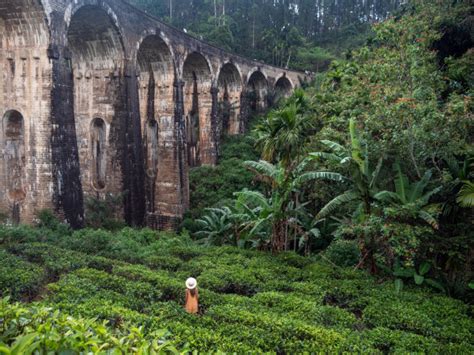 Why You Should Visit This Undersold Teardrop Shaped Island Right Now