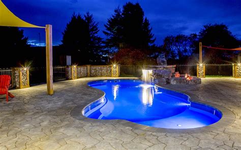 Swimming Pool Lights Guide - Light It Up With Pool Lights