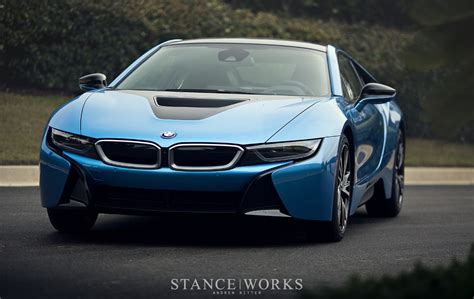 Protonic Blue Bmw I8 Poses For Breathtaking Shots Autoevolution