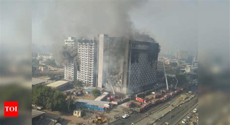 Fire In Surat Today Massive Blaze In Surat Market 57 Fire Tenders On