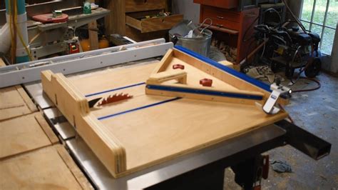 Table Saw Cross Cut Sled Youtube