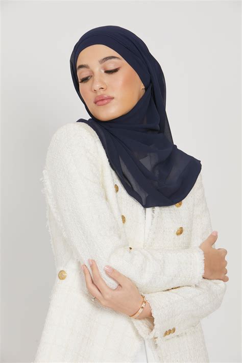 Navy Instant Hijab Ready To Wear Chiffon Hijab Abayabuth