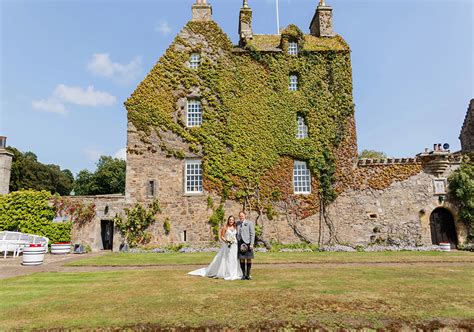 Tie The Knot Scotland Earls Hall Castle