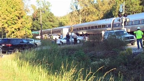 Police 1 Dead After Train Vehicle Collide Near Moody