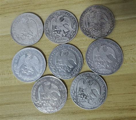 Republica Mexicana 8 Reales Un Peso Cap And Rays Old Mexican Silver
