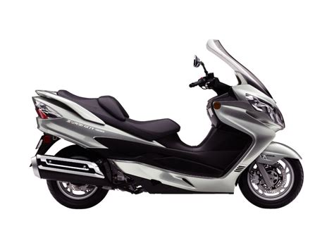 Autoinfo: Suzuki burgman 400cc