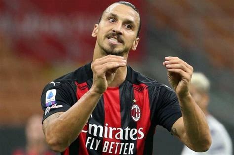 Zlatan Ibrahimovic testa positivo à covid 19 Desporto SÁBADO