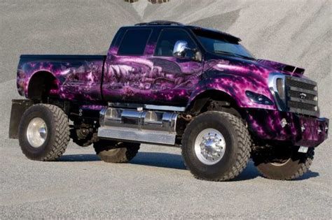 Ford F650 Custom Photo Gallery #1/10