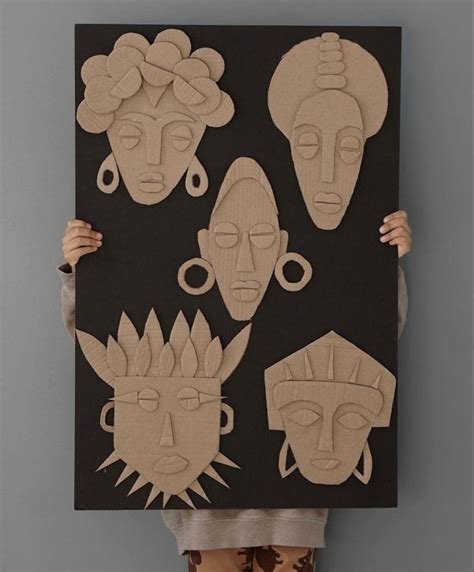 Pin By Marion Pz On Brico A Va Cartonner Cardboard Art African