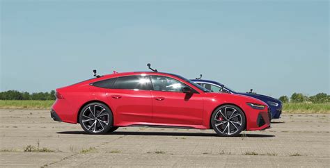 Drag Race Mercedes AMG GT 63 S Vs Audi RS7 Sportback 1