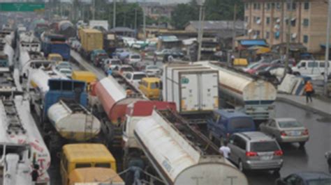 Lagos Ibadan Expressway Reconstruction Commuters Motorists Agonise