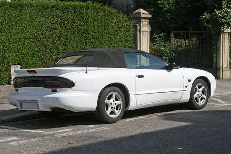 Description Du Véhicule Pontiac Firebird 4 Encyclopédie Automobile