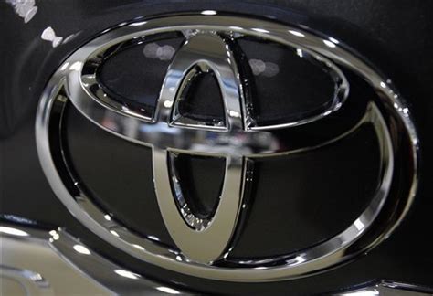 Toyota Recalls More Than 300 000 RAV4 And Highlander Vehicles Due To