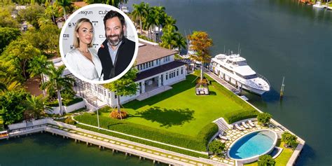 ‘real Housewives Star Nicole Martin Pays 215 Million For Miami Area