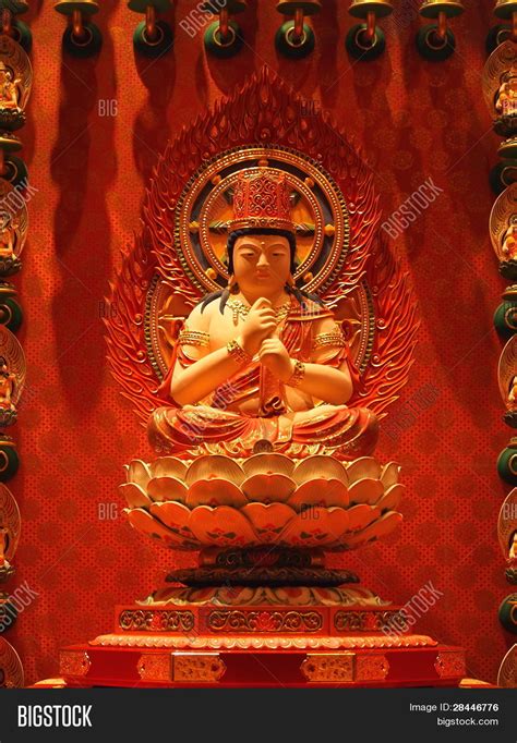 Buddha Chinese Temple Image & Photo (Free Trial) | Bigstock