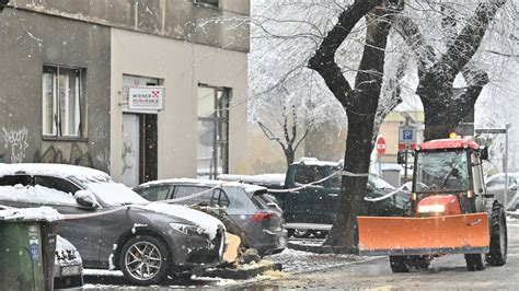 Koliko ste zadovoljni reakcijom službi na vremenske neprilike