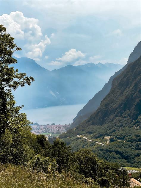 Cosa Fare Al Lago Di Tenno Alla Scoperta Del Lago Azzurro