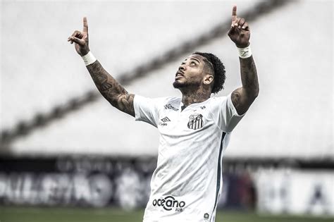 Confira Quem S O Os Artilheiros Do Santos Na Temporada Gazeta