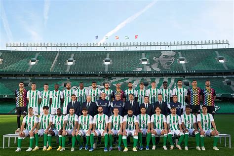 Betis Joaquín la primera de muchas Marca