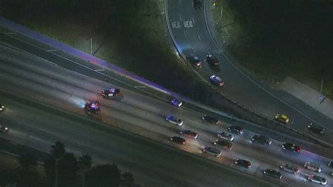 101 Freeway closed in Hollywood because of person threatening to jump | abc7.com