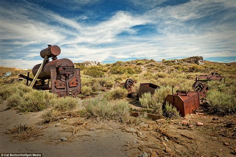 Incredible Photos Of Eerie Abandoned Gold Rush Town In California