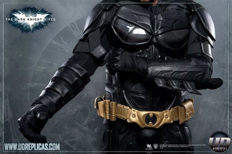 Fashion and Action: Holy Batsuit! UD Replicas "Dark Knight Rises" Costume