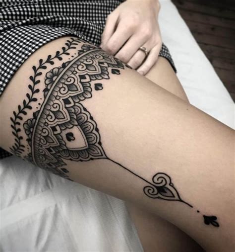 30 Sexiest Garter Belt Tattoo Designs For Women [2024]