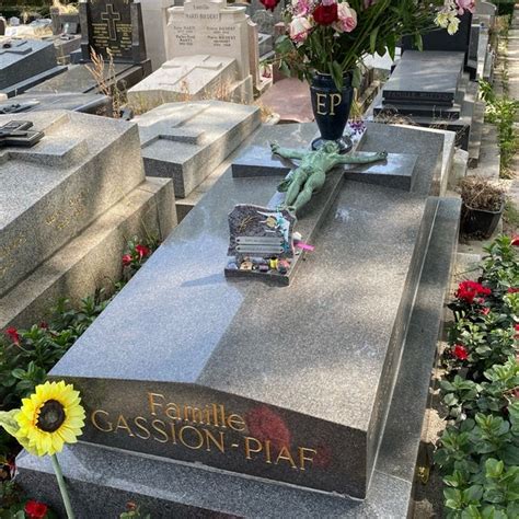 Tombe d Edith Piaf Père Lachaise 3 conseils