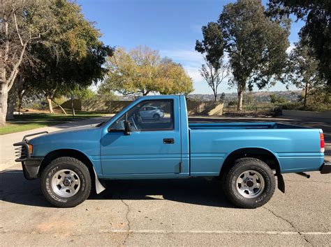 1988 Isuzu Pickup 4x4 5 Speed Fuel Injection Clean Title Isuzu Suv