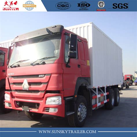 Factory Price 6x4 SINOTRUK HOWO 25 Tons 266HP Box Van Truck For Sale