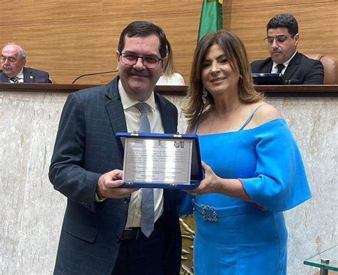 Deputado Netinho Guimar Es Homenageado Pela Elese Assembleia