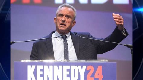 Robert F Kennedy Jr Says He Left A Dead Bear In Central Park As A Prank Wsvn 7news Miami