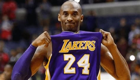 Kobe Bryant NBA Lakers quién fue el basquetbolista edad de retiro