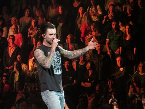 Adam Levine of Maroon 5 at SAP Center (Credit: Ms. J) | Concert, Maroon 5, Live music