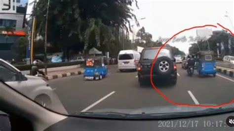 Viral Aksi Jambret Sasar Penumpang Bajaj Di Gambir Suarajakarta Id