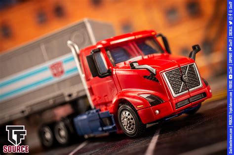 GALLERY Volvo VNR 300 Optimus Prime The Source Report