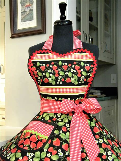 Apron Womens Apron Strawberries Apron Kitchen Apron Cute Etsy