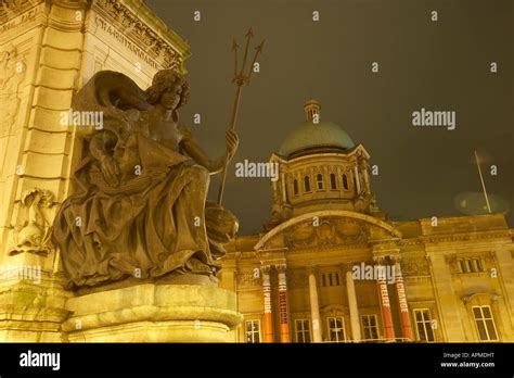 Queen Victoria Square Toilets Hi Res Stock Photography And Images Alamy