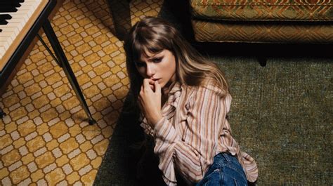 Taylor Swift Hot 100 And Billboard 200 Chart Records Shes Broken