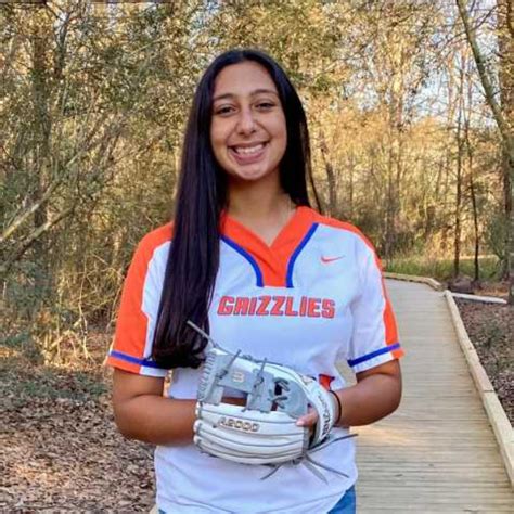 Abby Garza Verbal To Texas States Softball Recruiting Profile