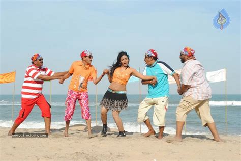Aasami Tamil Movie Hot Stills Photo 7 Of 24
