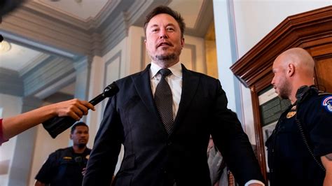 Musk retira demanda contra OpenAI y sus fundadores según CNBC Lado mx